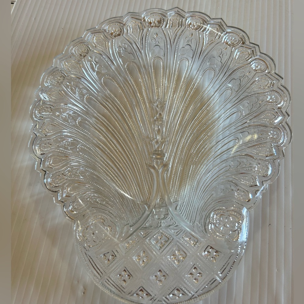 Metropolitan Museum of Art  Lead Crystal Peacock, hairpin relish, tray/dish